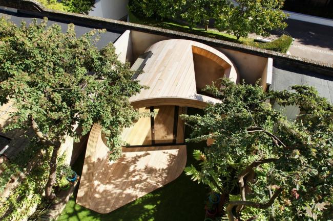 BIM建筑|超脱天然,流于天井:棚+办公室 / Platform 5 Architects 建筑鉴赏 第4张-BIM建筑网 BIM建筑|超脱天然,流于天井:棚+办公室 / Platform 5 Architects 建筑鉴赏 第4张