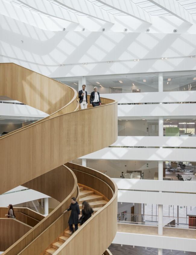 BIM建筑|乌普萨拉年夜学行政楼 / 3XN 建筑鉴赏 第14张-BIM建筑网 BIM建筑|乌普萨拉年夜学行政楼 / 3XN 建筑鉴赏 第14张