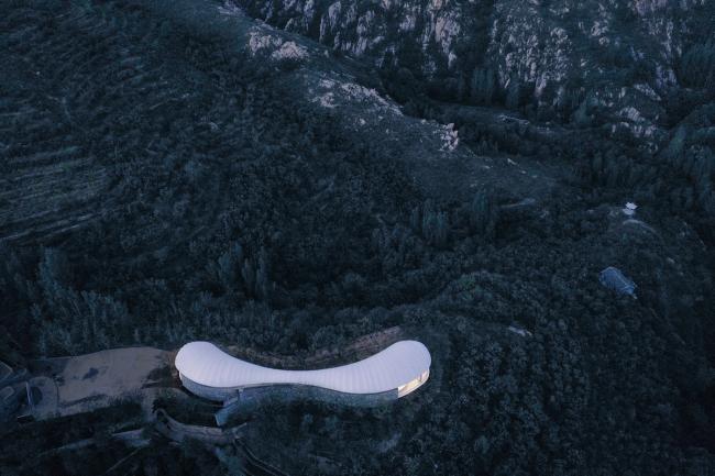 BIM建筑|悬浮的“云朵”：泰山九女峰书房 / gad · line+ studio-BIM建筑网