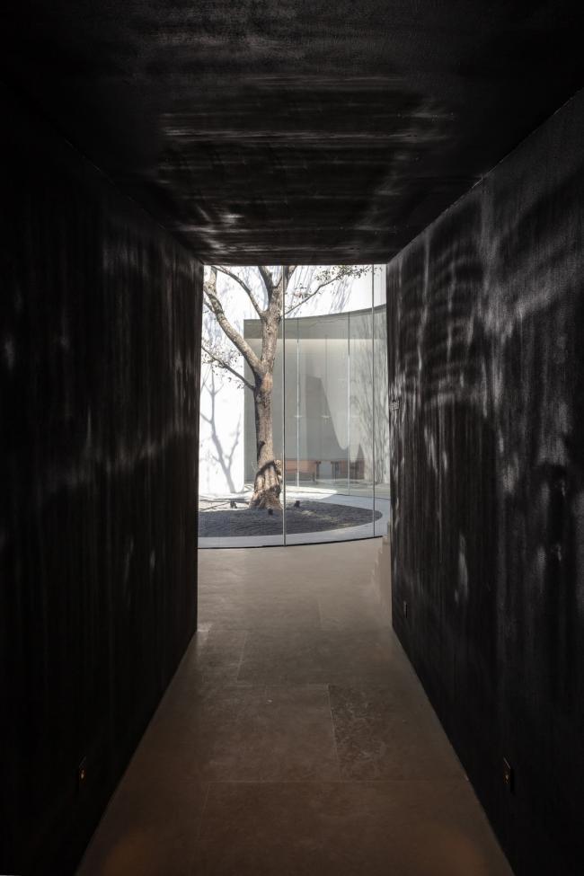 BIM建筑|湖泊下阅读,树影行过的时间 / 水相设计 BIM建筑|湖泊下阅读,树影行过的时间 / 水相设计