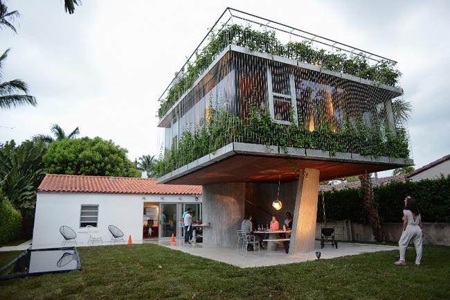 BIM建筑|几何写意的混凝土雕塑:太阳轨迹住宅 / Christian Wassmann BIM建筑|几何写意的混凝土雕塑:太阳轨迹住宅 / Christian Wassmann