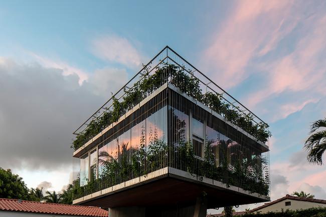 BIM建筑|几何写意的混凝土雕塑:太阳轨迹住宅 / Christian Wassmann BIM建筑|几何写意的混凝土雕塑:太阳轨迹住宅 / Christian Wassmann