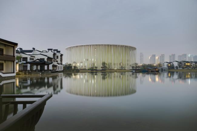 BIM建筑|“竹林”漫步:无锡太湖剧院 / SCA | Steven Chilton Architects BIM建筑|“竹林”漫步:无锡太湖剧院 / SCA | Steven Chilton Architects