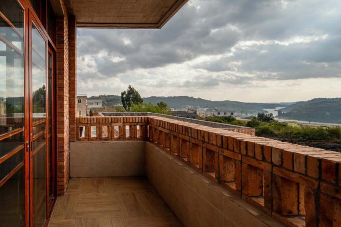 BIM建筑|一方院落,隐于悠然远山:云南曲靖赵宅 / 青岛川拓建筑设计工作室 BIM建筑|一方院落,隐于悠然远山:云南曲靖赵宅 / 青岛川拓建筑设计工作室