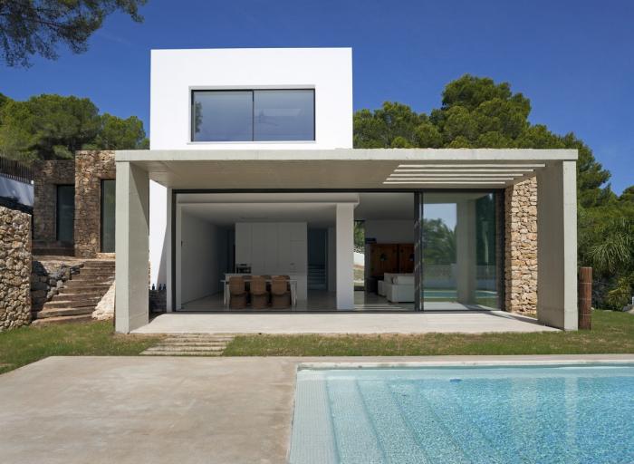 BIM建筑|原始粗野与现代元素的融合:巴哈姆 / 莫赖拉之家 BIM建筑|原始粗野与现代元素的融合:巴哈姆 / 莫赖拉之家