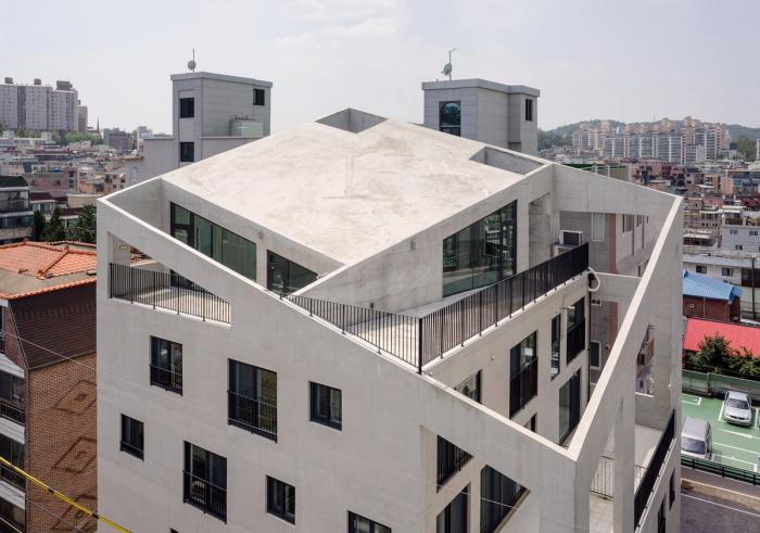 BIM建筑|虚与实的统一:韩国混凝土架空公寓 / Atelier Jun BIM建筑|虚与实的统一:韩国混凝土架空公寓 / Atelier Jun