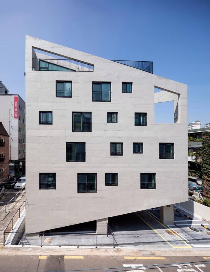 BIM建筑|虚与实的统一:韩国混凝土架空公寓 / Atelier Jun BIM建筑|虚与实的统一:韩国混凝土架空公寓 / Atelier Jun