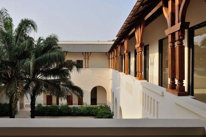 BIM建筑|古今对话——洛美总督官邸展览空间和工作室 / Segond-Guyon Architectes BIM建筑|古今对话——洛美总督官邸展览空间和工作室 / Segond-Guyon Architectes