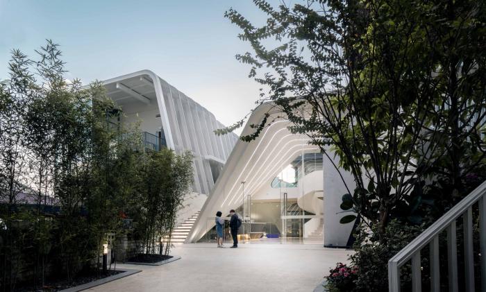 BIM建筑|嫁衣的裙摆——重庆印制一厂山鬼精品酒店改造 / 寻常设计 BIM建筑|嫁衣的裙摆——重庆印制一厂山鬼精品酒店改造 / 寻常设计