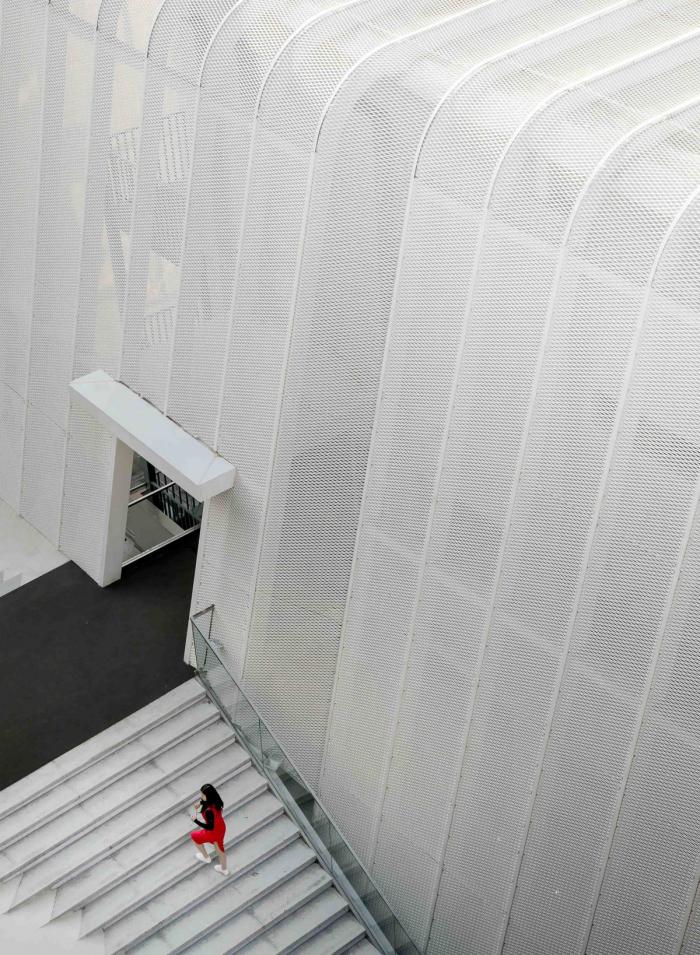 BIM建筑|嫁衣的裙摆——重庆印制一厂山鬼精品酒店改造 / 寻常设计 BIM建筑|嫁衣的裙摆——重庆印制一厂山鬼精品酒店改造 / 寻常设计
