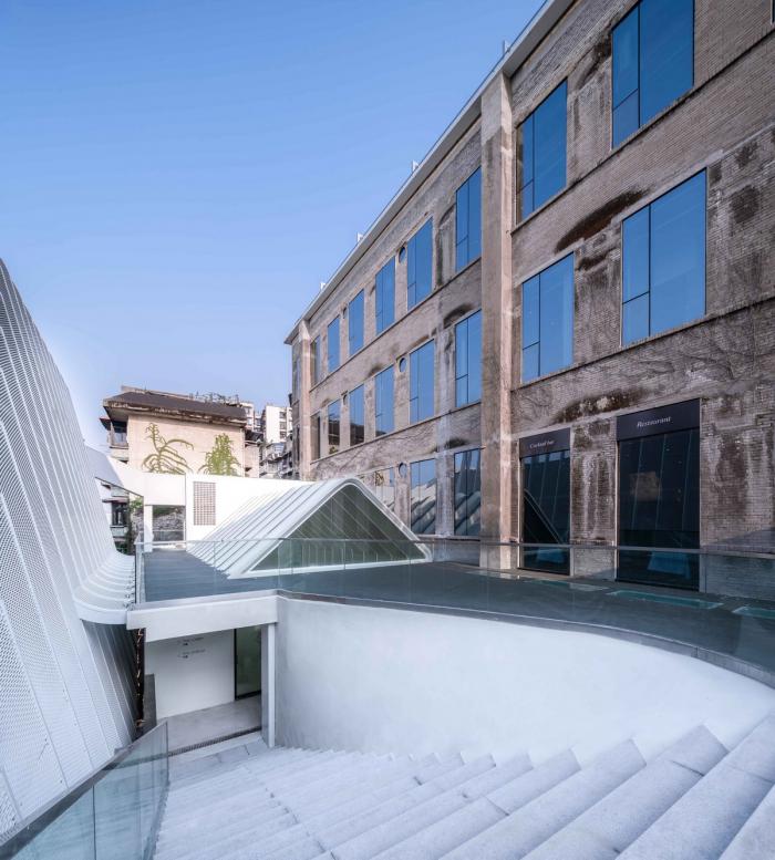 BIM建筑|嫁衣的裙摆——重庆印制一厂山鬼精品酒店改造 / 寻常设计 BIM建筑|嫁衣的裙摆——重庆印制一厂山鬼精品酒店改造 / 寻常设计