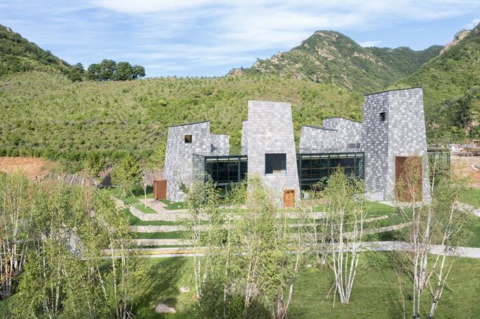 BIM建筑|森之谷温泉中心 / B.L.U.E. 建筑设计事务所 BIM建筑|森之谷温泉中心 / B.L.U.E. 建筑设计事务所