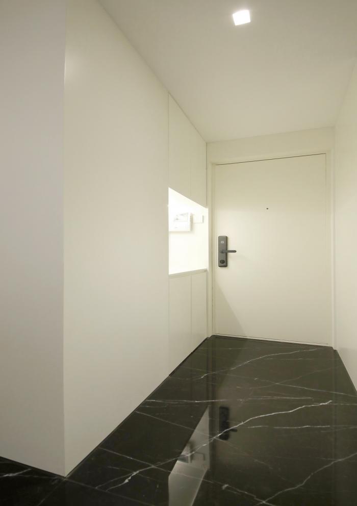 BIM建筑|46㎡北京旧房改造,90后单身女孩极简空间 / 无名创想联盟 BIM建筑|46㎡北京旧房改造,90后单身女孩极简空间 / 无名创想联盟