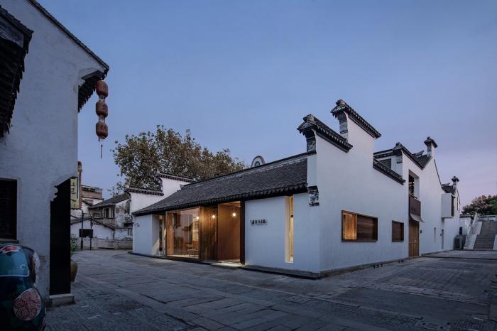 BIM建筑|白墙黛瓦下营造现代温暖空间,挚舍南禅观水酒店 / 本哲建筑 BIM建筑|白墙黛瓦下营造现代温暖空间,挚舍南禅观水酒店 / 本哲建筑