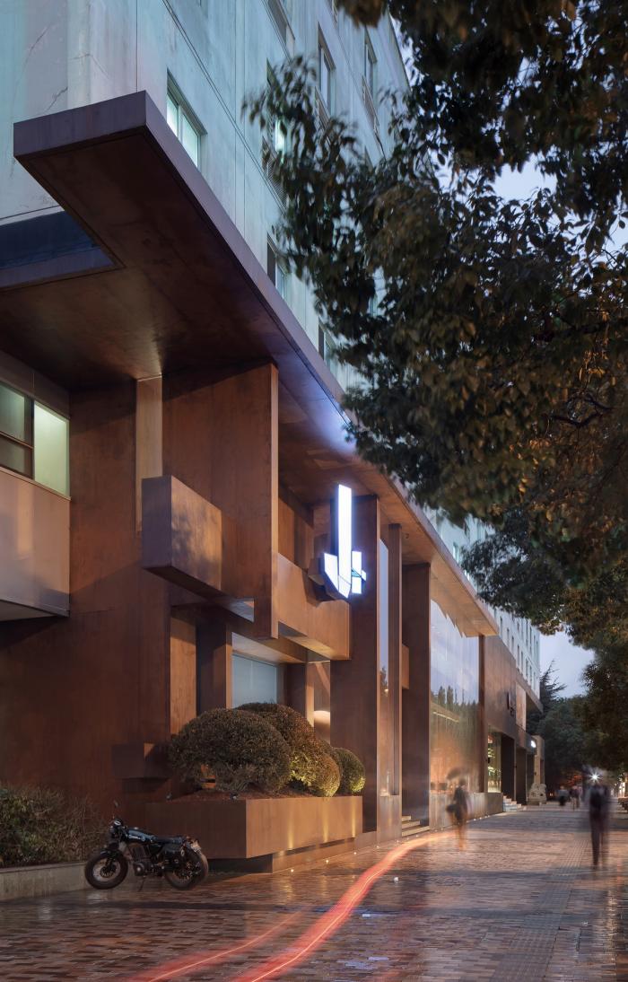 BIM建筑|粗野而柔美的结构艺术——J+生活艺术馆 / 纬图设计 BIM建筑|粗野而柔美的结构艺术——J+生活艺术馆 / 纬图设计