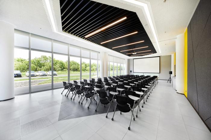 BIM建筑|宝马格常州工厂 | 工业感与现代学的设计碰撞 / VIRTUARCH 德建 BIM建筑|宝马格常州工厂 | 工业感与现代学的设计碰撞 / VIRTUARCH 德建