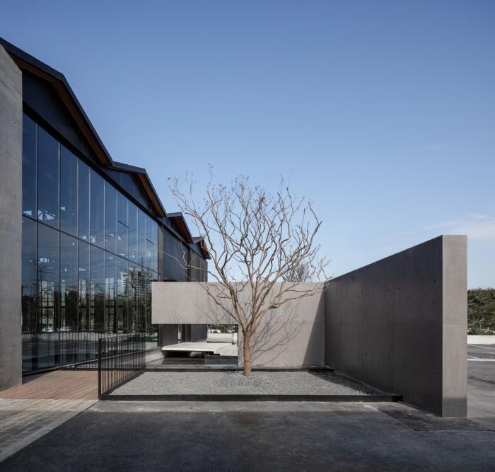 BIM建筑|光影舞动,野蛮生长——FOR天物空间 / 本哲建筑 BIM建筑|光影舞动,野蛮生长——FOR天物空间 / 本哲建筑