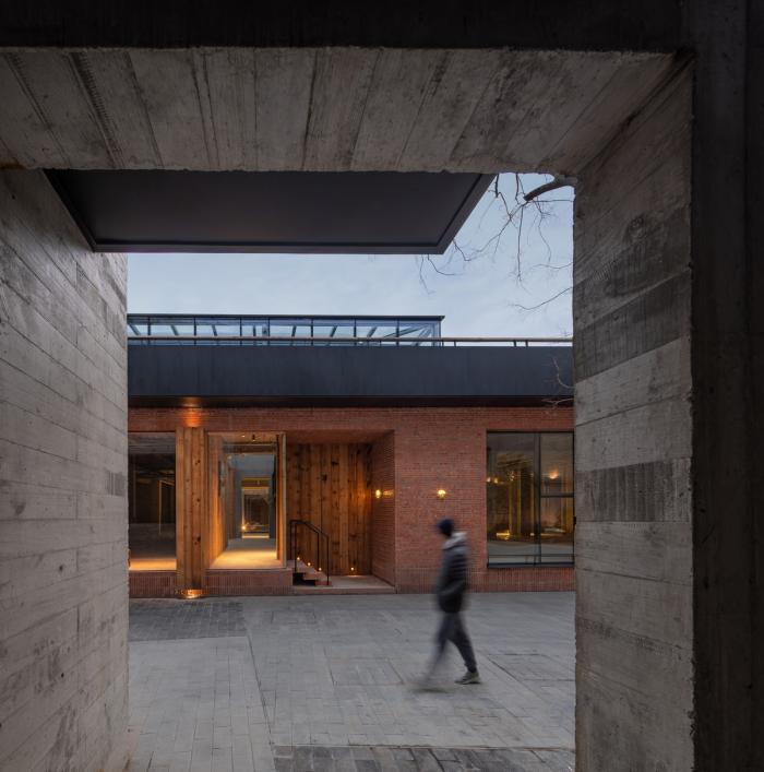 BIM建筑|光影舞动,野蛮生长——FOR天物空间 / 本哲建筑 BIM建筑|光影舞动,野蛮生长——FOR天物空间 / 本哲建筑