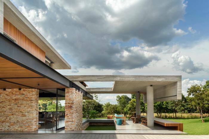 BIM建筑|依阶层创造,水平嵌套的空间:巴西“电影”住宅 BIM建筑|依阶层创造,水平嵌套的空间:巴西“电影”住宅