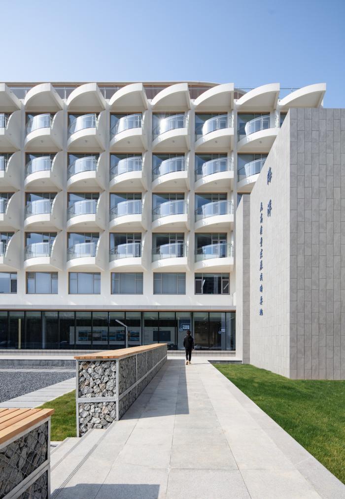 BIM建筑|烟台海洋经济创新区总部基地改造 / 水石设计 BIM建筑|烟台海洋经济创新区总部基地改造 / 水石设计