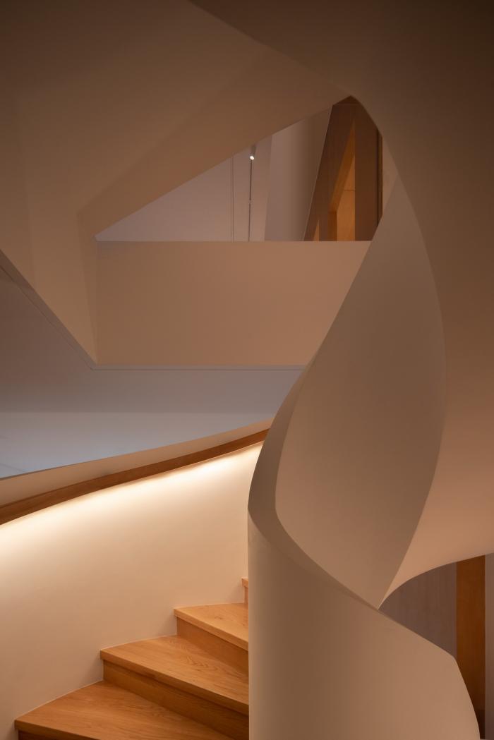 BIM建筑|静谧而温暖的空间,杭州 Spiral Villa / 堤由匡建筑设计工作室 BIM建筑|静谧而温暖的空间,杭州 Spiral Villa / 堤由匡建筑设计工作室