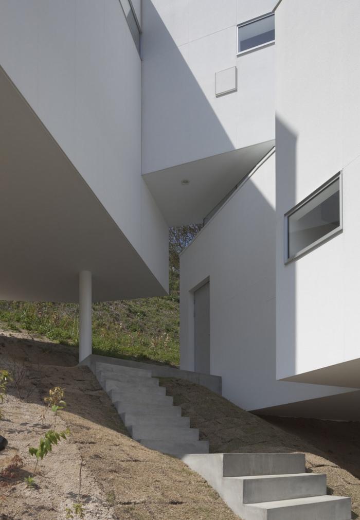 BIM建筑|斜坡上的住宅:8008 BIM建筑|斜坡上的住宅:8008