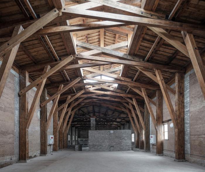 BIM建筑|重庆故宫学院(安达森洋行改造) / 非常建筑 BIM建筑|重庆故宫学院(安达森洋行改造) / 非常建筑