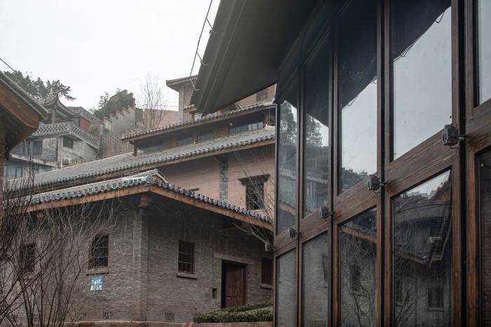 BIM建筑|重庆故宫学院(安达森洋行改造) / 非常建筑 BIM建筑|重庆故宫学院(安达森洋行改造) / 非常建筑