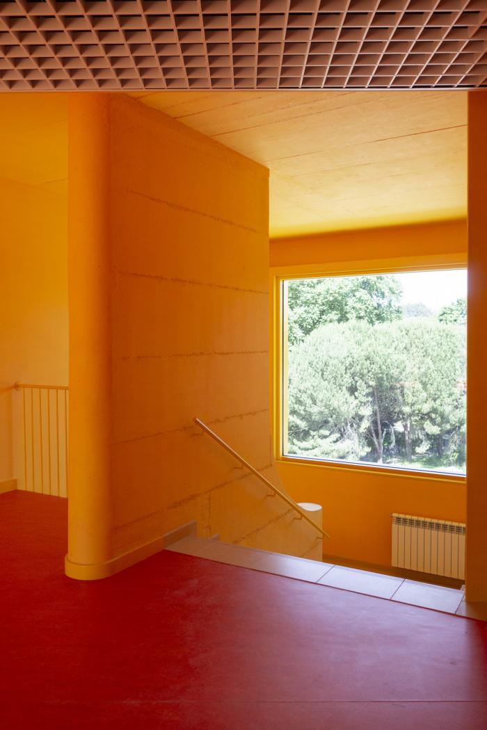 BIM建筑|单调色中的一道亮丽风景:ARTAVE/CCM 音乐学院加建 BIM建筑|单调色中的一道亮丽风景:ARTAVE/CCM 音乐学院加建