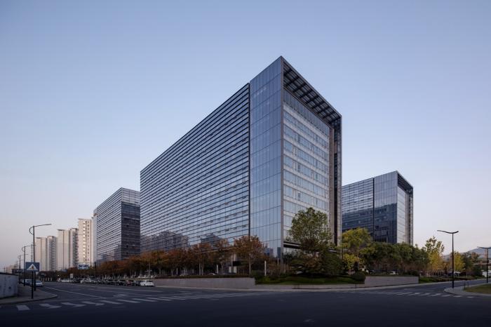 BIM建筑|亚厦集团总部:企业的磁场与工艺的礼赞 / goa大象设计 BIM建筑|亚厦集团总部:企业的磁场与工艺的礼赞 / goa大象设计