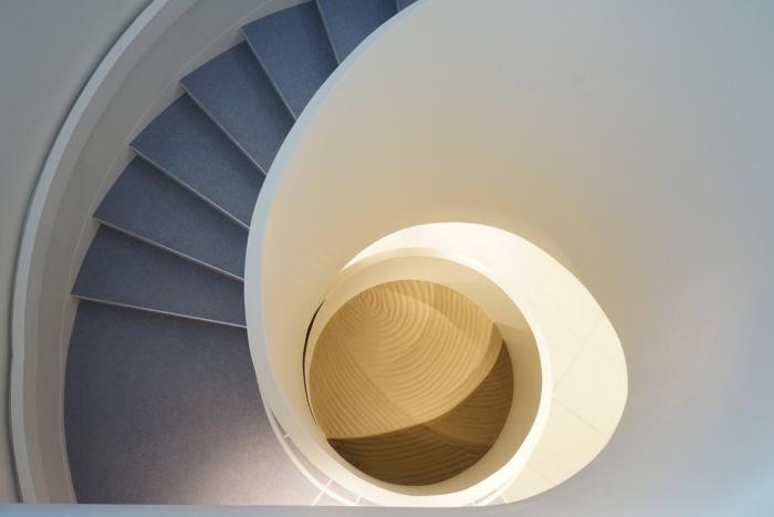 BIM建筑|流动身形,与海浪共舞:大金工业总部 / 竹中工务店 BIM建筑|流动身形,与海浪共舞:大金工业总部 / 竹中工务店