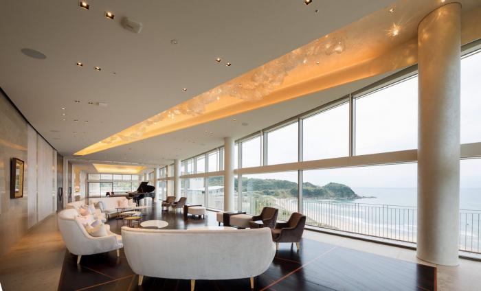 BIM建筑|流动身形,与海浪共舞:大金工业总部 / 竹中工务店 BIM建筑|流动身形,与海浪共舞:大金工业总部 / 竹中工务店