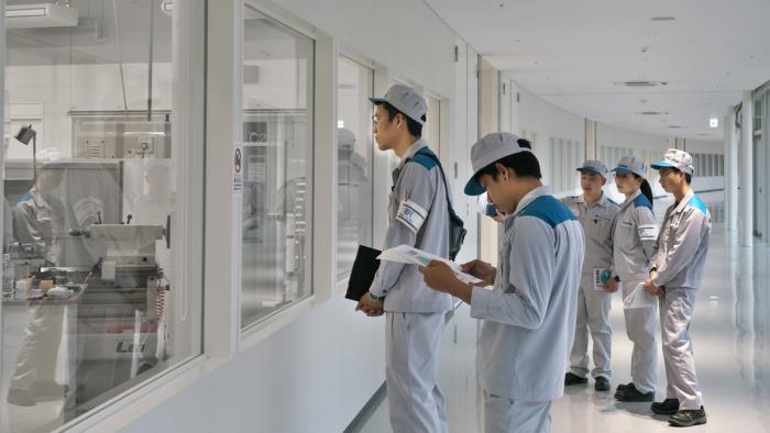 BIM建筑|流动身形,与海浪共舞:大金工业总部 / 竹中工务店 BIM建筑|流动身形,与海浪共舞:大金工业总部 / 竹中工务店