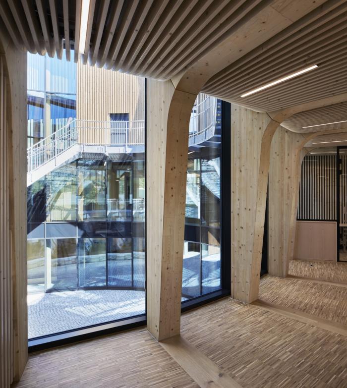 BIM建筑|挪威收藏图书馆:垂直木材编织出柔和立面 / Helen & Hard BIM建筑|挪威收藏图书馆:垂直木材编织出柔和立面 / Helen & Hard