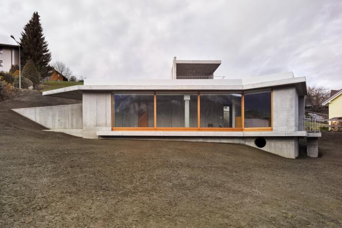 BIM建筑|群山环抱之中,“折叠百变”的混凝土小屋 BIM建筑|群山环抱之中,“折叠百变”的混凝土小屋