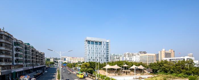 BIM建筑|人与机器共生:深圳龙华电信枢纽大厦 / 森磊国际 BIM建筑|人与机器共生:深圳龙华电信枢纽大厦 / 森磊国际