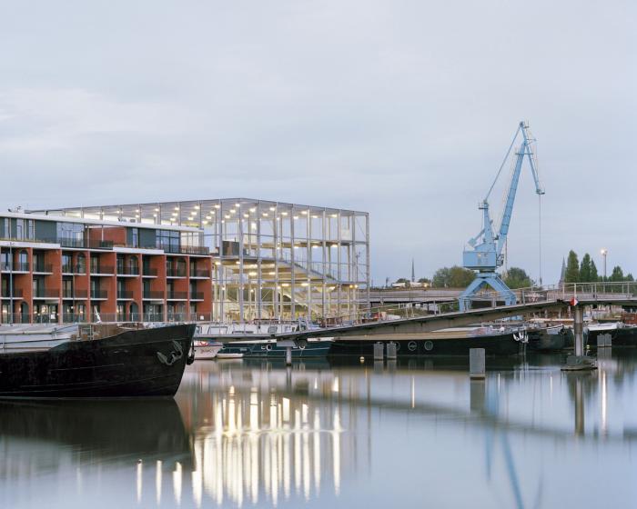 BIM建筑|比利时框架学校:一座活力社区公园 / Xaveer De Geyter Architects BIM建筑|比利时框架学校:一座活力社区公园 / Xaveer De Geyter Architects