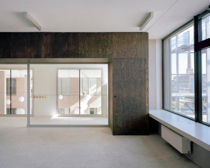 BIM建筑|比利时框架学校:一座活力社区公园 / Xaveer De Geyter Architects BIM建筑|比利时框架学校:一座活力社区公园 / Xaveer De Geyter Architects