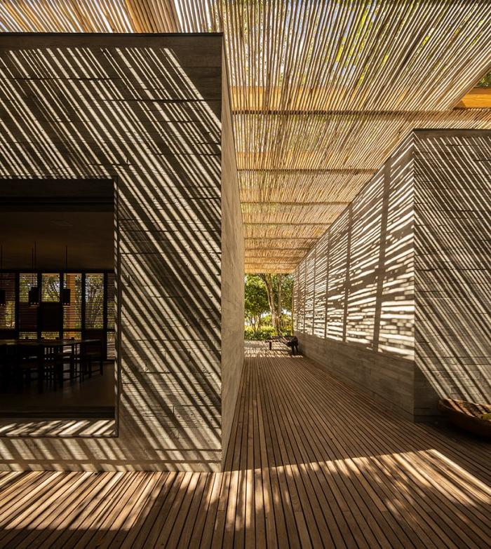 BIM建筑|巴西热带海岸上的“沙屋” / studio MK27 BIM建筑|巴西热带海岸上的“沙屋” / studio MK27