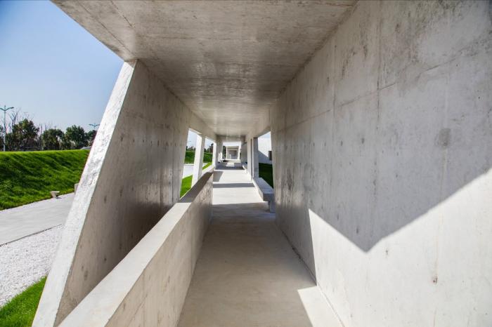 BIM建筑|上海景观游廊 / 德国珮帕施城市发展咨询 + 上海tf建筑事务所 BIM建筑|上海景观游廊 / 德国珮帕施城市发展咨询 + 上海tf建筑事务所