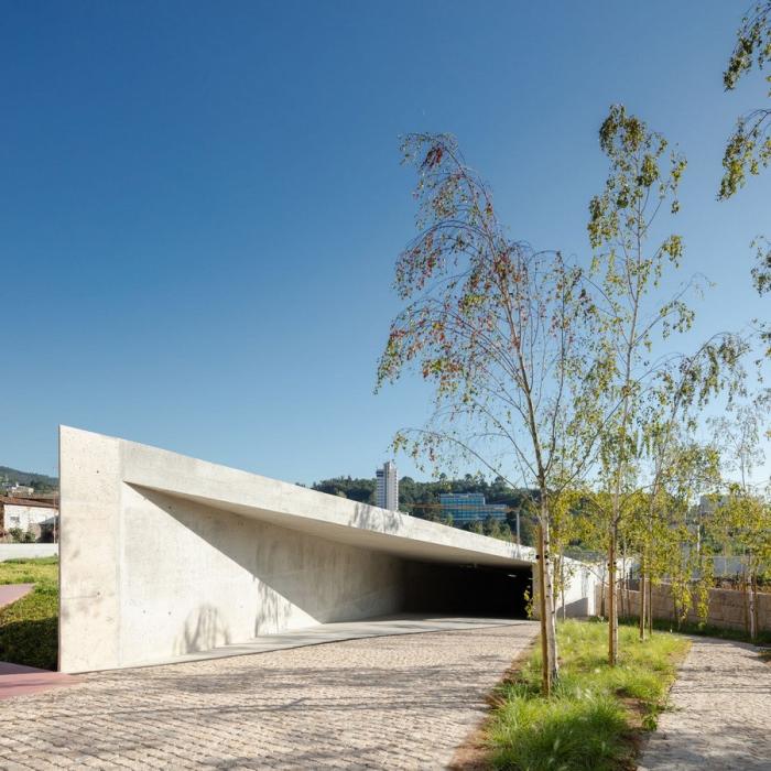 BIM建筑|旋转的地下“陀螺”:汽车公园“Caldeiroa” / Pitagoras Group BIM建筑|旋转的地下“陀螺”:汽车公园“Caldeiroa” / Pitagoras Group