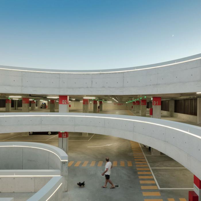 BIM建筑|旋转的地下“陀螺”:汽车公园“Caldeiroa” / Pitagoras Group BIM建筑|旋转的地下“陀螺”:汽车公园“Caldeiroa” / Pitagoras Group