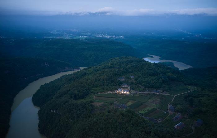 BIM建筑|南岔湾·石屋部落民宿 / 中国美术学院风景建筑设计研究总院 BIM建筑|南岔湾·石屋部落民宿 / 中国美术学院风景建筑设计研究总院