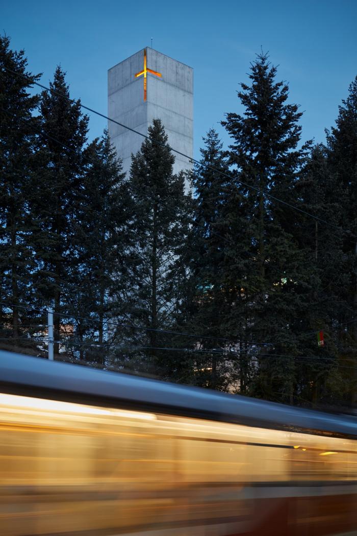 BIM建筑|上帝的触摸,捷克彩虹教堂“Beatified Restituta” / Atelier Stepan BIM建筑|上帝的触摸,捷克彩虹教堂“Beatified Restituta” / Atelier Stepan