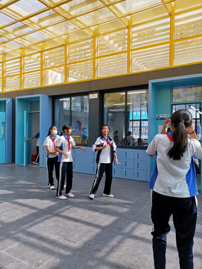 BIM建筑|深圳罗湖翠园中学东晓校区腾挪学校 / 深圳大学 何川建筑工作室 BIM建筑|深圳罗湖翠园中学东晓校区腾挪学校 / 深圳大学 何川建筑工作室