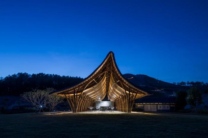 BIM建筑|越南 Huong An Vien 游客中心 / 武重义建筑事务所 BIM建筑|越南 Huong An Vien 游客中心 / 武重义建筑事务所