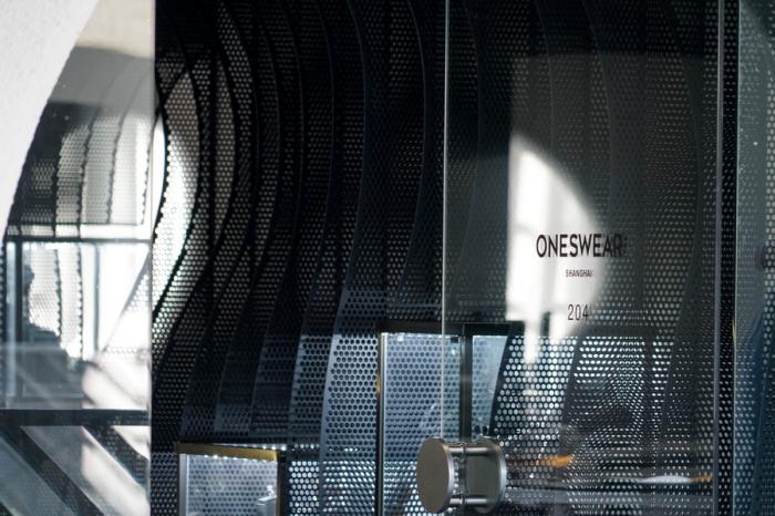 BIM建筑|梵誓珠宝上生新所店 / 平介设计 BIM建筑|梵誓珠宝上生新所店 / 平介设计