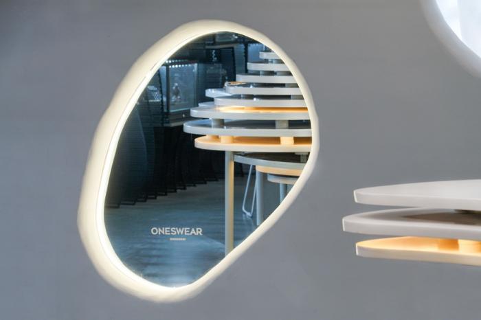 BIM建筑|梵誓珠宝上生新所店 / 平介设计 BIM建筑|梵誓珠宝上生新所店 / 平介设计