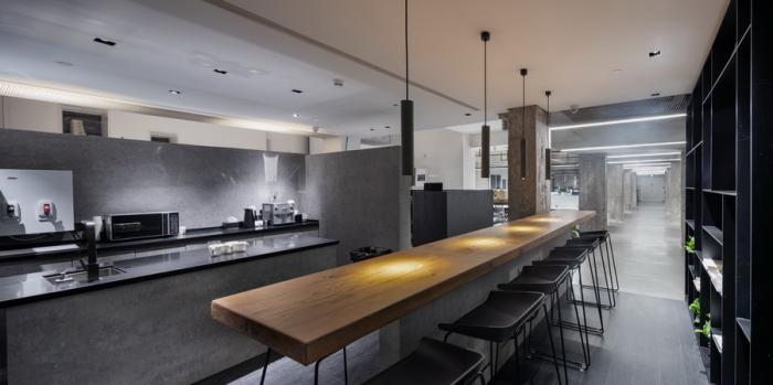 BIM建筑|生长的黑盒子:从封闭校园到开放办公 / gad · line+ studio BIM建筑|生长的黑盒子:从封闭校园到开放办公 / gad · line+ studio