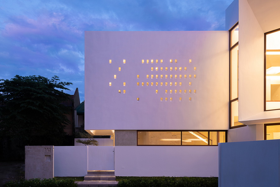 BIM建筑|观景宅 / Jim Caumeron Design BIM建筑|观景宅 / Jim Caumeron Design